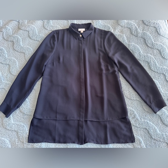 J.Jill Navy Button-Up Shirt Blouse Women’s Size XS - Picture 3 of 12